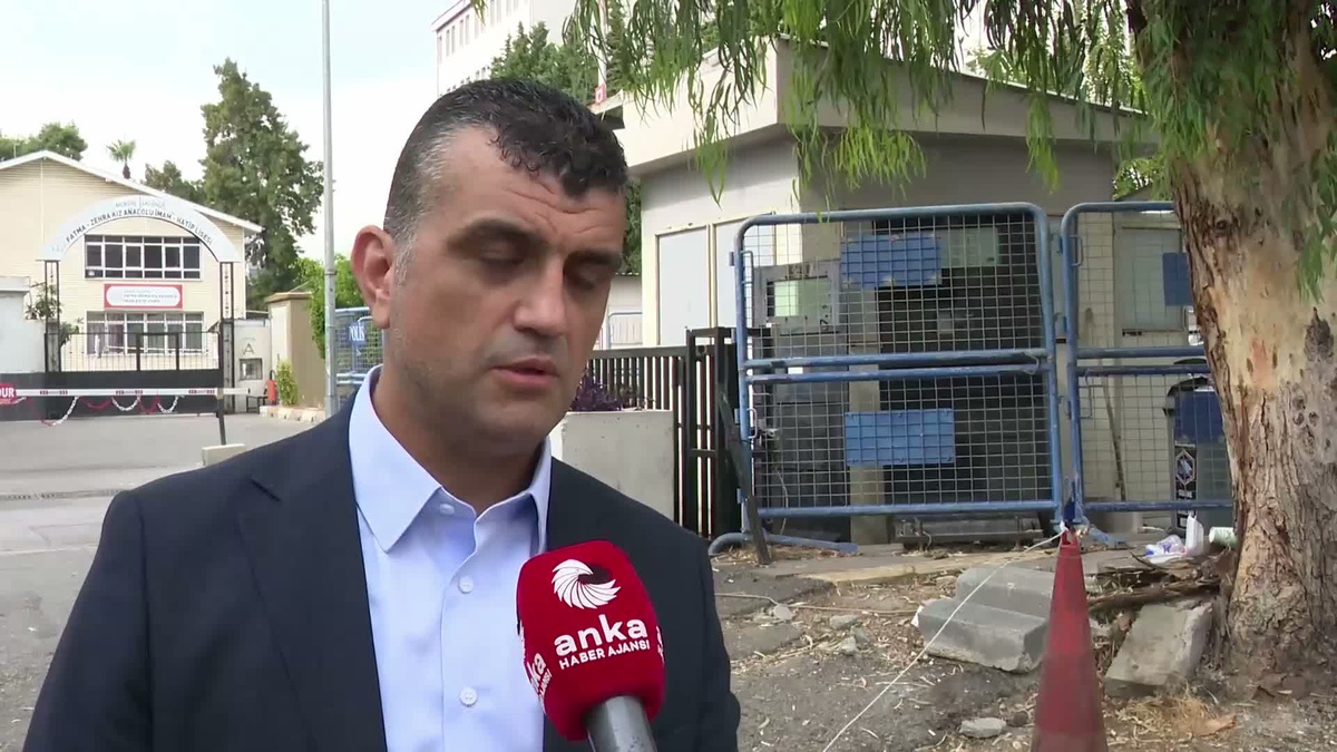 Mersin Barosu Başkanı Özdemir, gözaltındaki belediye başkanlarını ziyaret etti